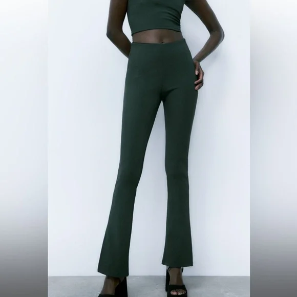 green emerald velvet dress Cloud & Bunny Zara Olive Green Corduroy Pants with Pockets & Elastic Waist. Size 18-24M